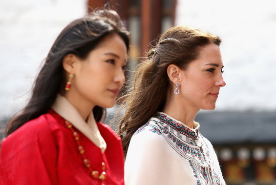 Војвотката Кетрин и принцот Вилијам во Бутан