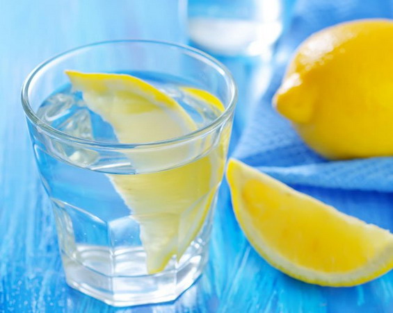 Вода со лимон