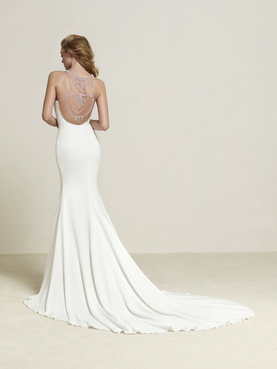 Pronovias