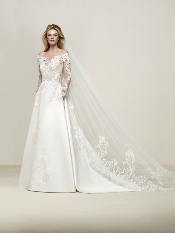 Pronovias