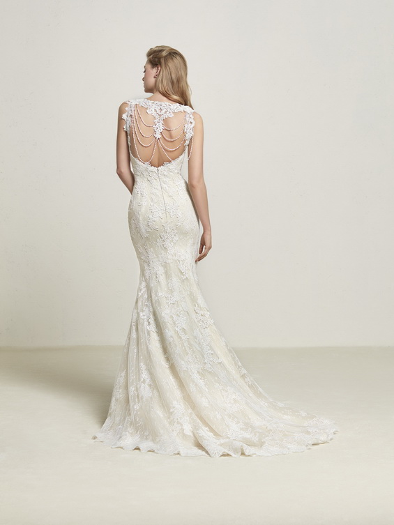 Pronovias
