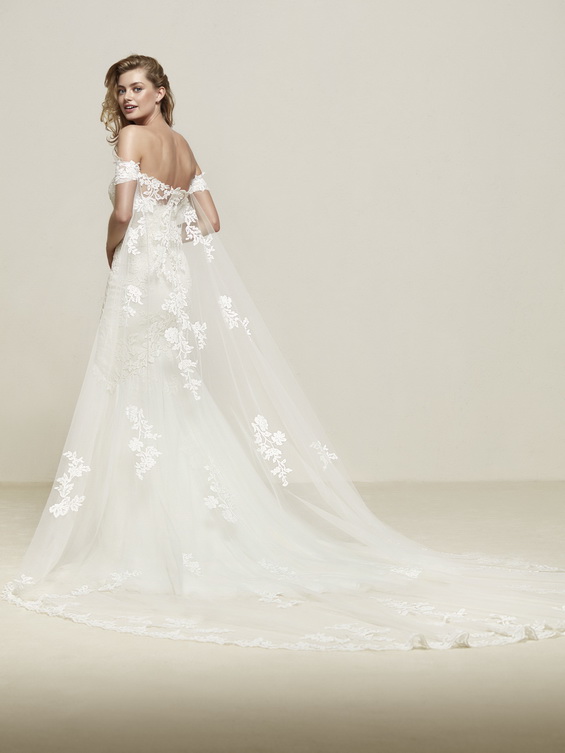 Pronovias