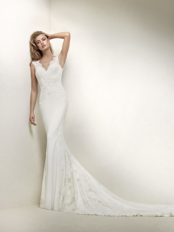 Pronovias