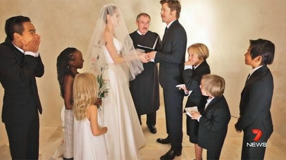 Свадбата на Анџелина Џоли и Бред Пит